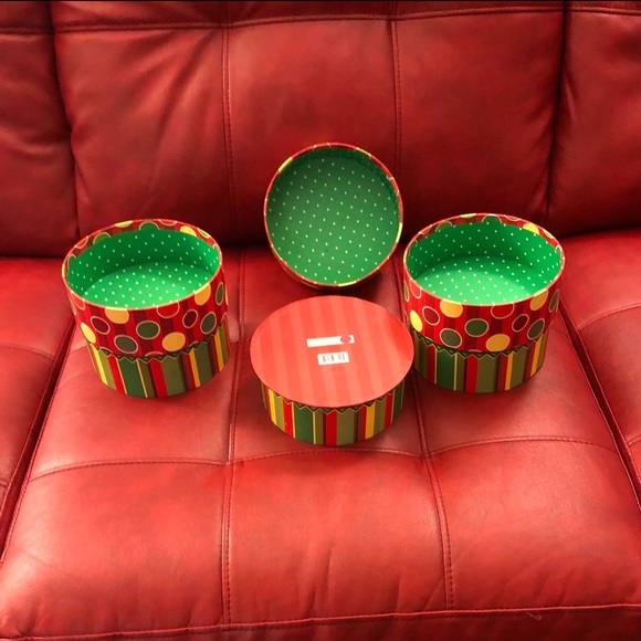 EUC “Punch Studio” Unique 3Tier Yellow, Red & Green Storage container with 1 Top - Picture 14 of 17